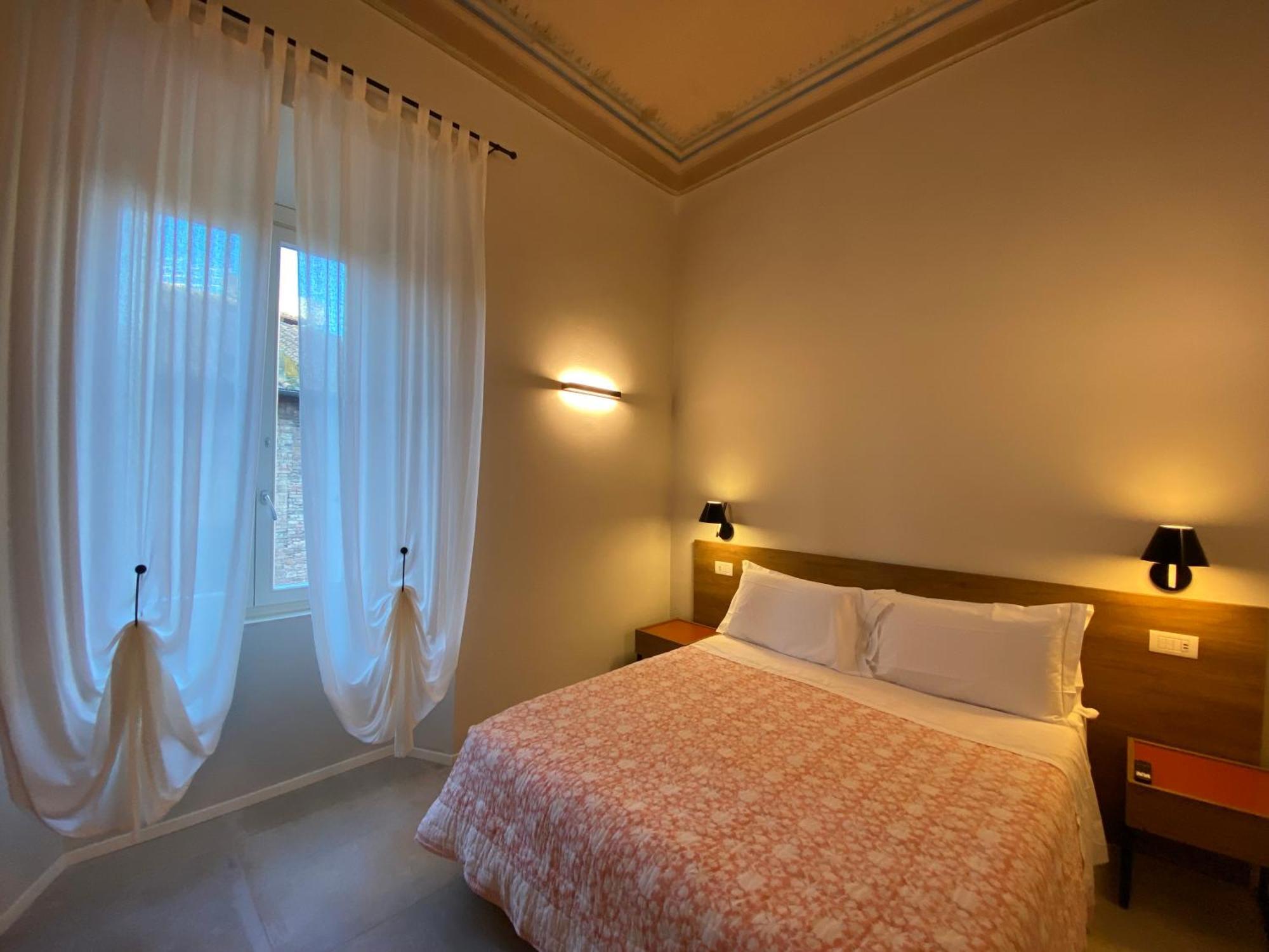 Amirooms Affittacamere Σιένα Εξωτερικό φωτογραφία